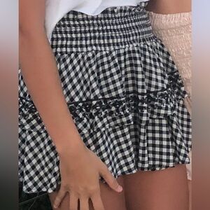 Vintage Havana black and white mini skirt